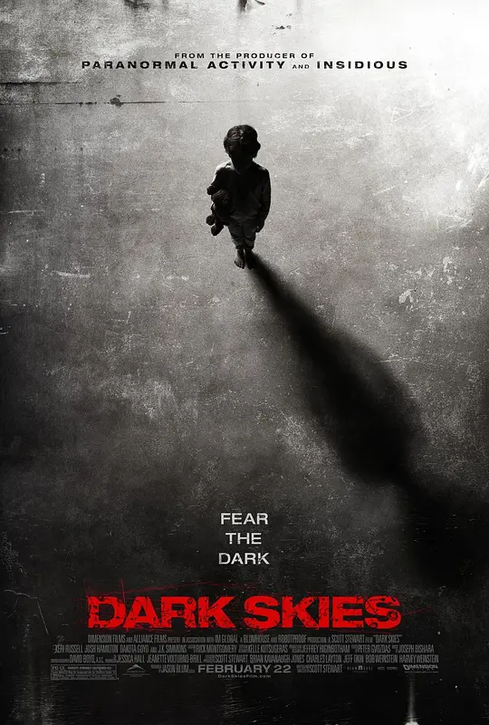 黑暗天际.Dark Skies 2013 UHD BluRay 2160p HDR10 HEVC DTS-HD MA 5.1 x265